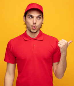 Tricou polo roșu – model bărbătesc