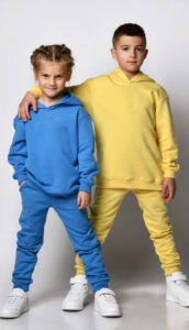 Set hanorac colorat – model copii